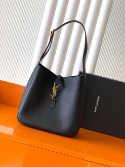 SAINT LAURENT Shoulder Bags Leather (Black-Gold) 23x22x8cm E50202608081416