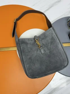 SAINT LAURENT Shoulder Bags Leather (Gray-Gold) 23X22X8CM E10202608082350