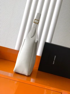 Alternative view of SAINT LAURENT Shoulder Bags Leather (White-Gold) 23X22X8CM E50202608081409