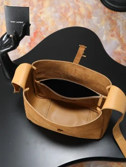 Alternative view of SAINT LAURENT Shoulder Bags Smooth Leather (Brown-Gold) 30X31X13CM F30202608080741