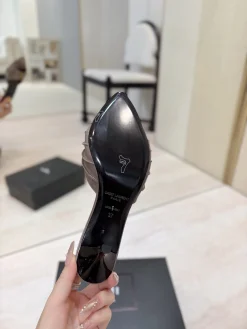 Alternative view of SAINT LAURENT Slides Leather EU35-39 B30202608030241