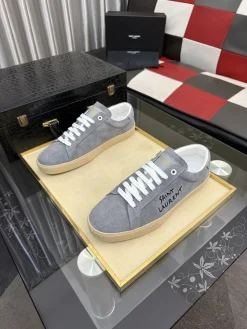 Alternative view of SAINT LAURENT Sneakers Leather EU38-44 B10202608031986