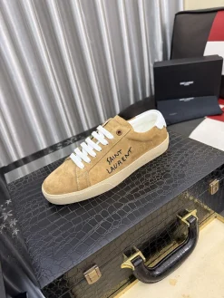 SAINT LAURENT Sneakers Leather EU38-44 B10202608031988