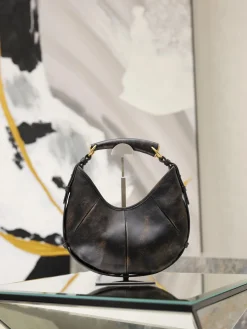 SAINT LAURENT Top Handle Bags Calfskin Leather (Black-Gold) 20-27X15-22X3 E30202608081480