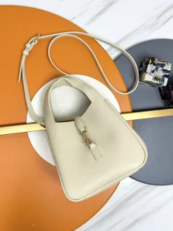 Alternative view of SAINT LAURENT Totes Bags Calfskin Leather (Cream-Gold) 18X15X13CM D70202608082438
