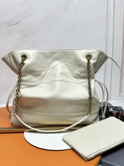 Alternative view of SAINT LAURENT Totes Bags Lambskin Leather (White-Gold) 34X27X3CM F10202608082476