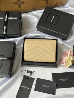 Alternative view of SAINT LAURENT Wallet Bags Caviar Leather (Beige-Gold) 13X9X3CM A60202608081350