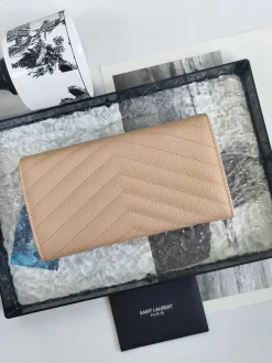 Alternative view of SAINT LAURENT Wallet Bags Caviar Leather (Beige-Gold) 19X11CM B20202608081612