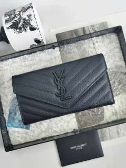 SAINT LAURENT Wallet Bags Caviar Leather (Black) 19X11CM B20202608081611