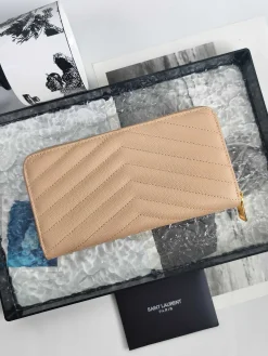 Alternative view of SAINT LAURENT Wallet Bags Leather (Beige-Gold) 19X9CM B10202608081622