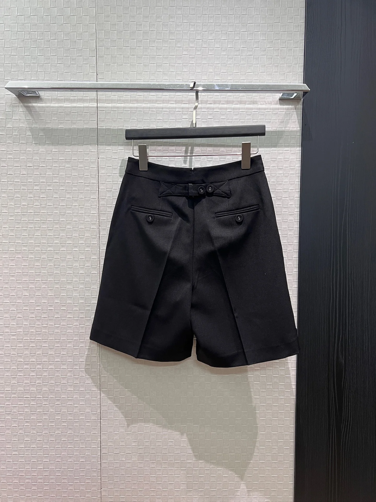 THOM BROWNE Shorts Cotton S-M-L B50202608042383 - Image 7