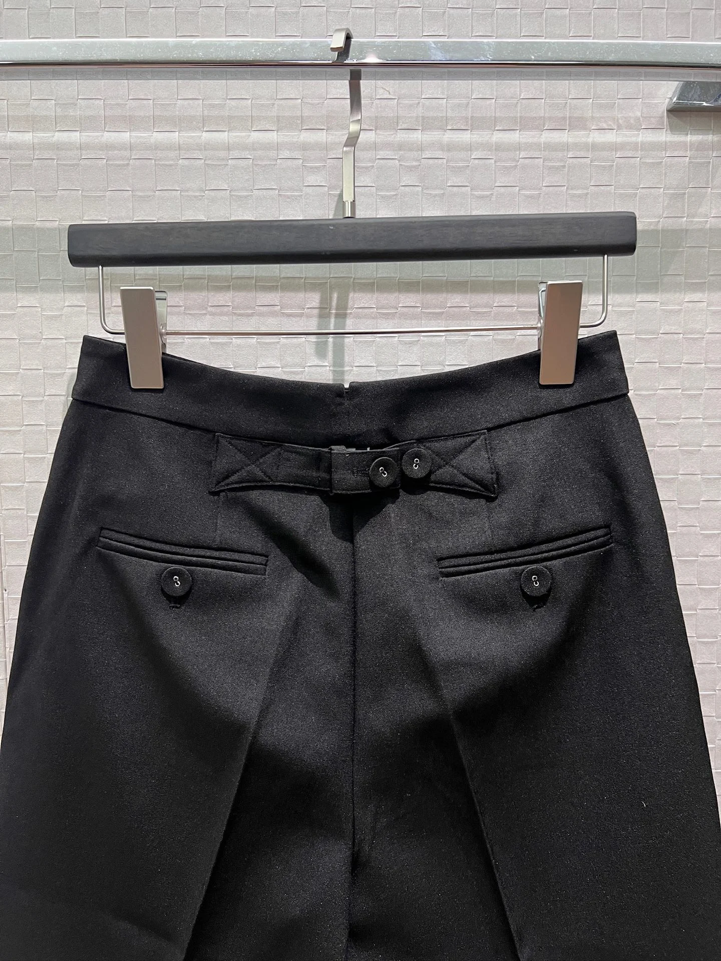 THOM BROWNE Shorts Cotton S-M-L B50202608042383 - Image 8