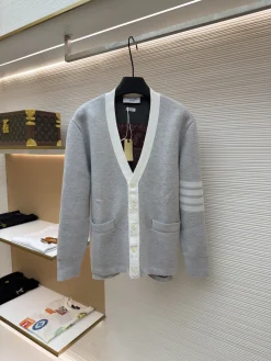 THOM BROWNE Sweaters Cotton 1-2-3-4 B95202608060470