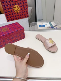 TORY BURCH Slides Metal & Rubber EU35-42 A60202608033097
