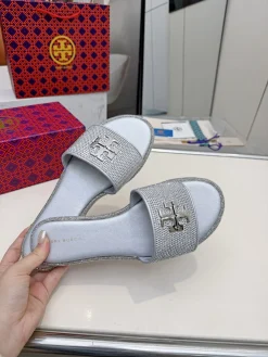 TORY BURCH Slides Rubber EU35-42 A60202608033086