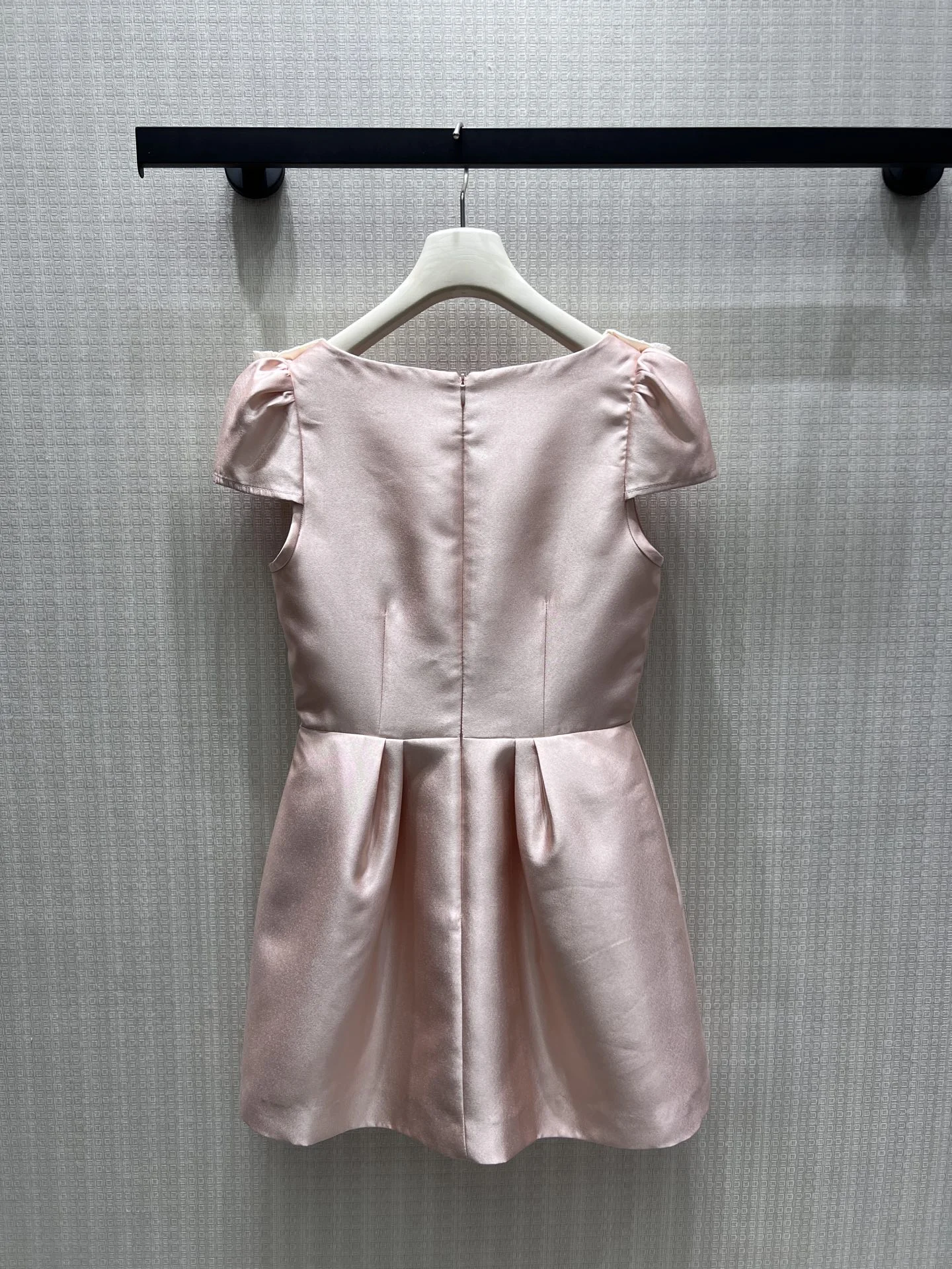 Uncategorized Dresses Satin Fabric S-M-L C55202608041587 - Image 2