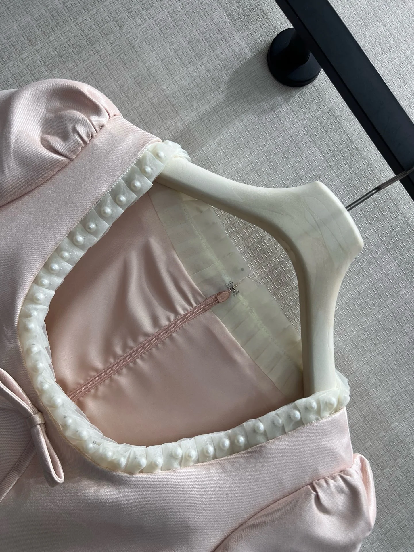 Uncategorized Dresses Satin S-L C15202608042825 - Image 3