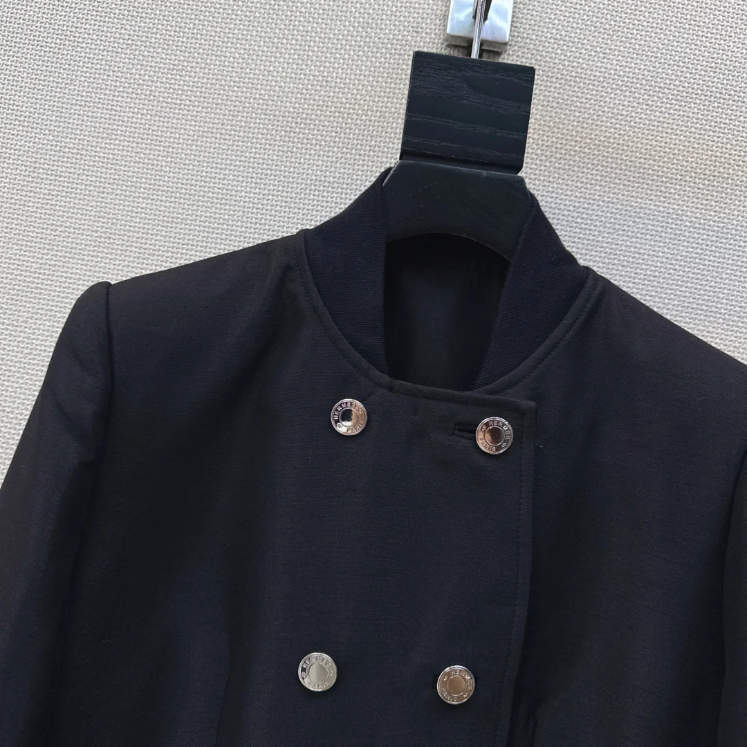 Uncategorized Jackets S-M-L C45202608041322 - Image 4