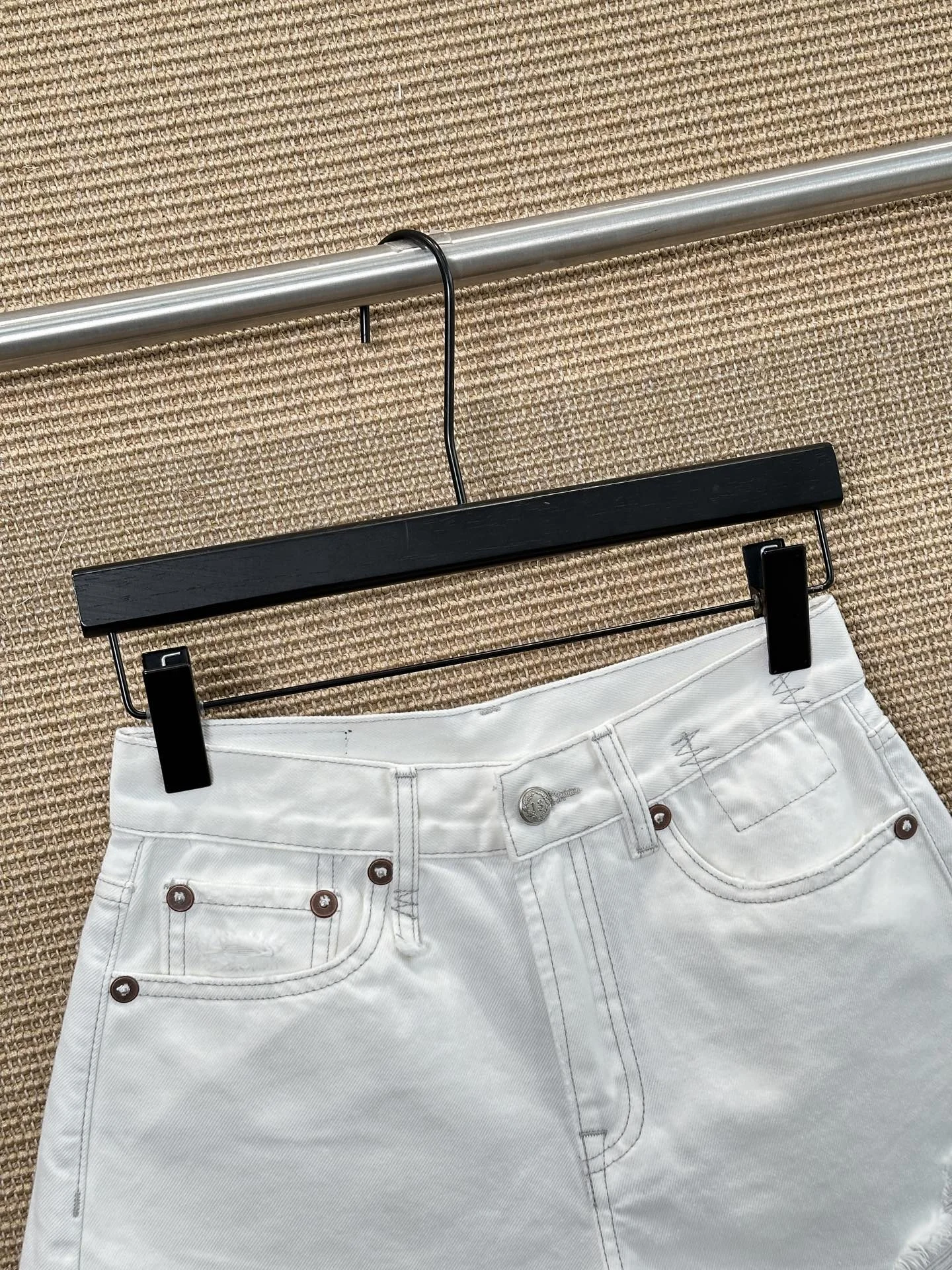 Uncategorized Shorts S-L A90202608042074 - Image 3