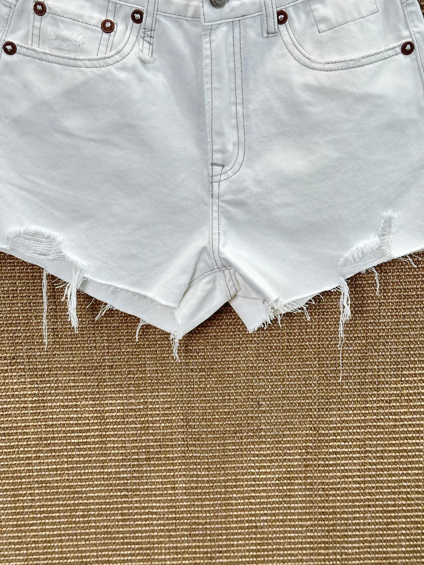 Uncategorized Shorts S-L A90202608042074 - Image 5