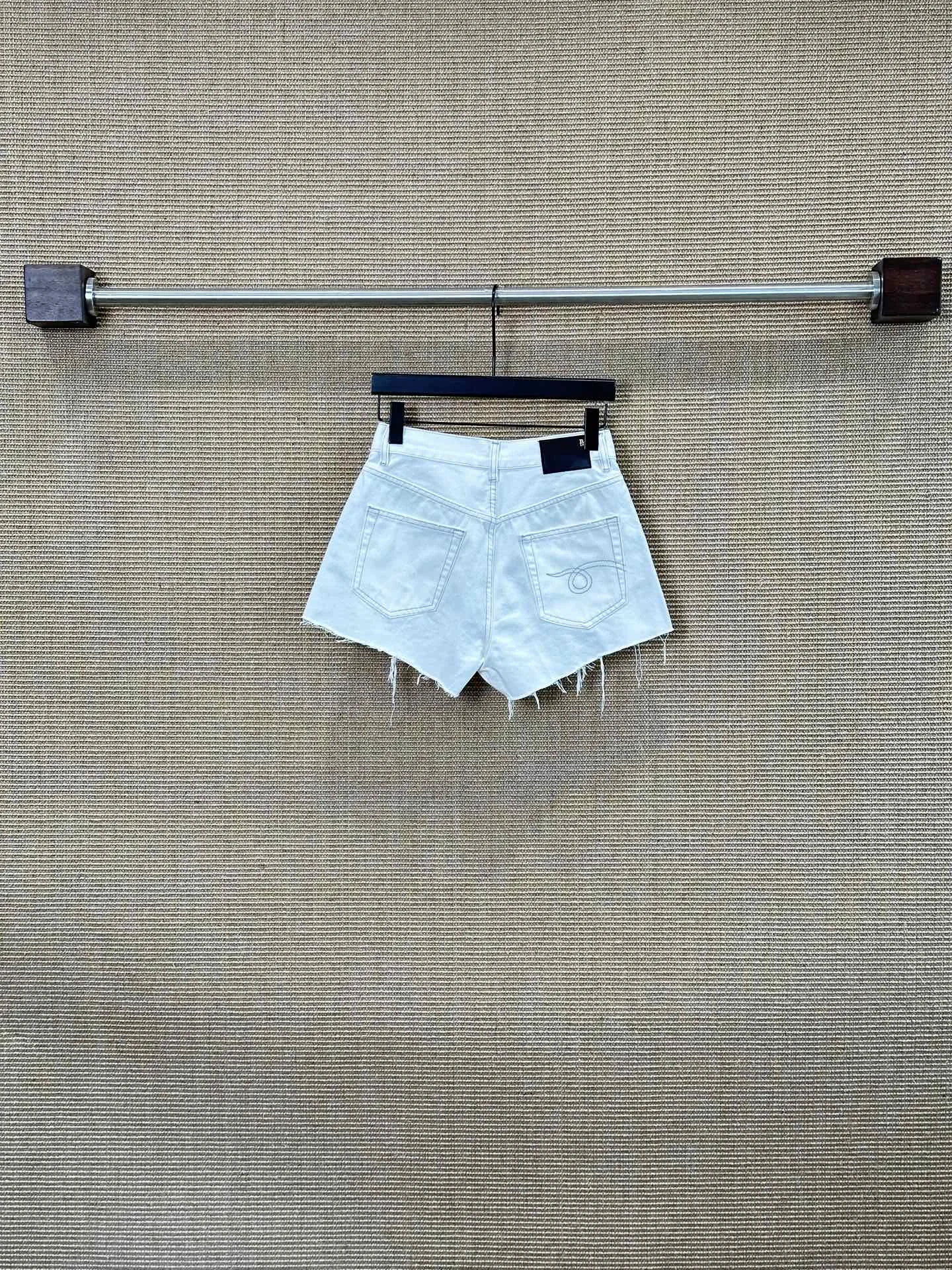 Uncategorized Shorts S-L A90202608042074 - Image 8