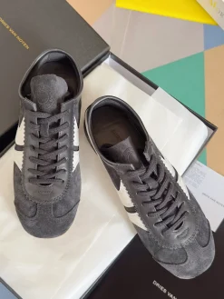 Uncategorized Sneakers Suede Calf Leather EUWOMEN 35-40 _ MEN 39-45 B50202608031293
