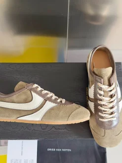 Alternative view of Uncategorized Sneakers Suede Leather EU35-45 B50202608031292