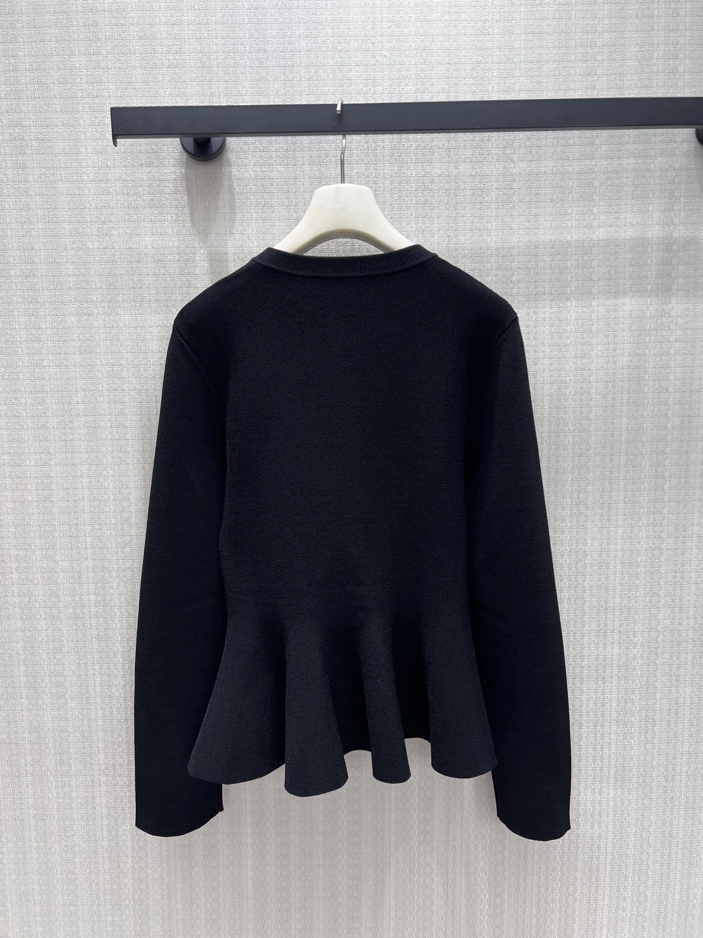 Uncategorized Sweaters 36-40 C35202608040773 - Image 2
