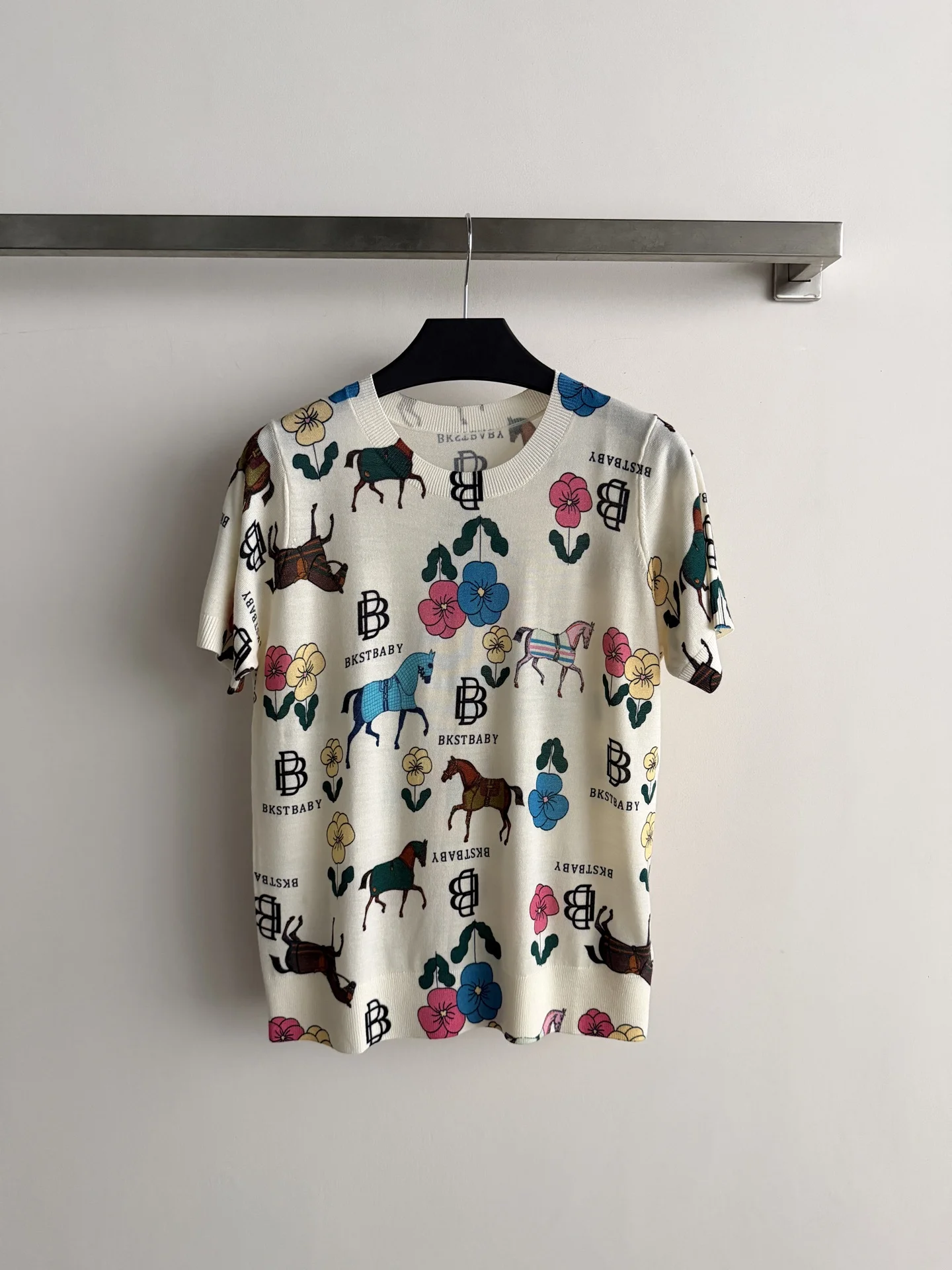 Uncategorized Sweaters Cotton Knit S-M-L B75202608042528