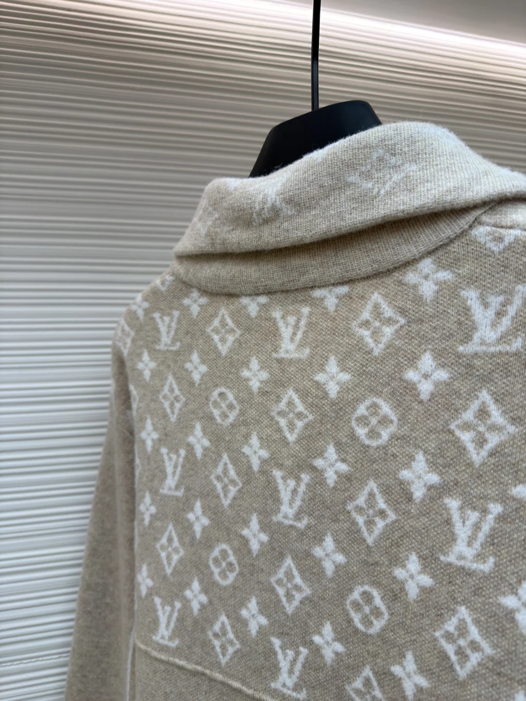 Uncategorized Sweaters S-L C05202608060025 - Image 2