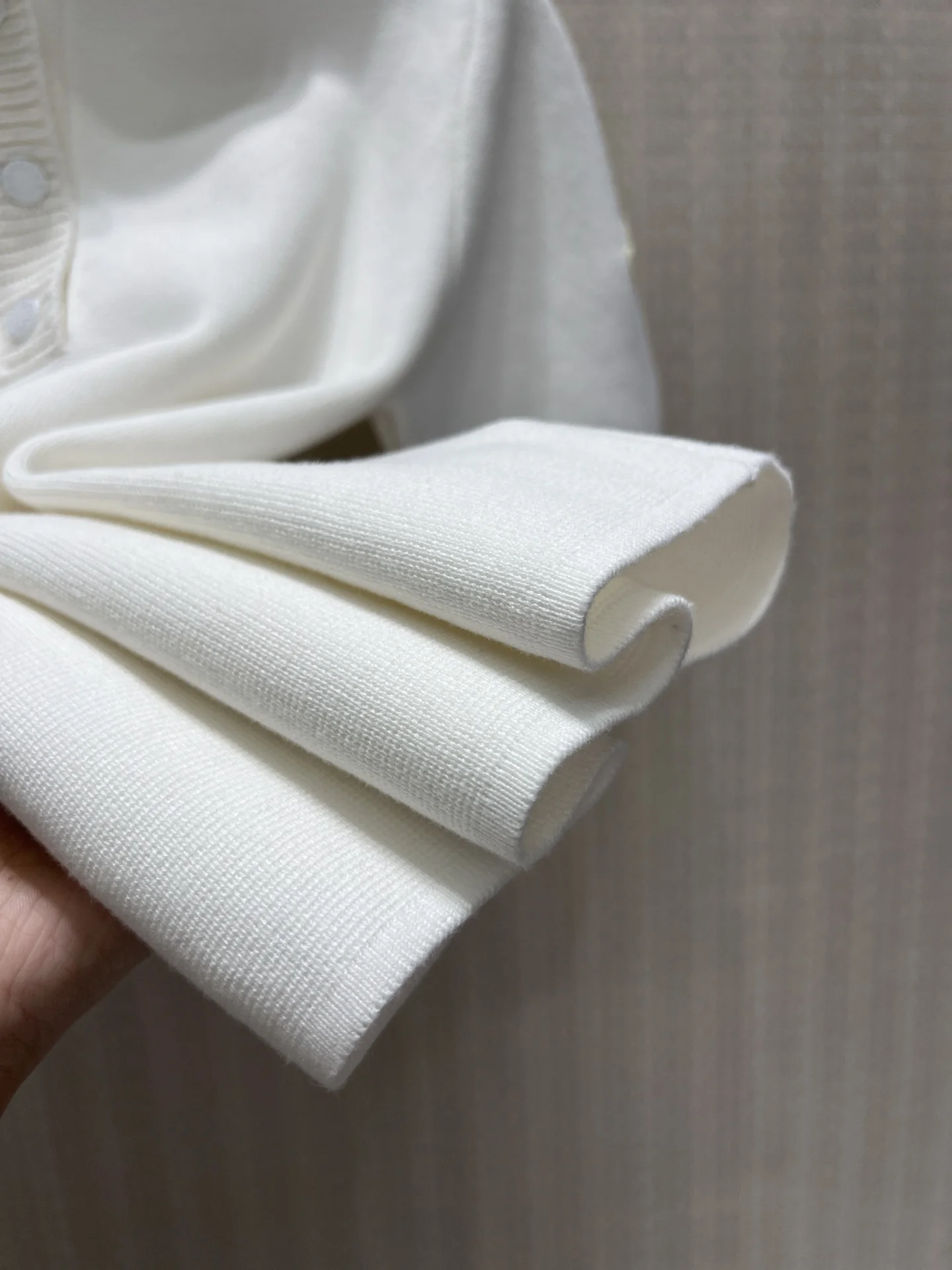 Uncategorized Sweaters S M L B95202608042257 - Image 8
