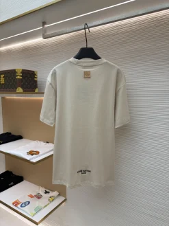 Alternative view of Uncategorized T-shirts S-L A40202608060386