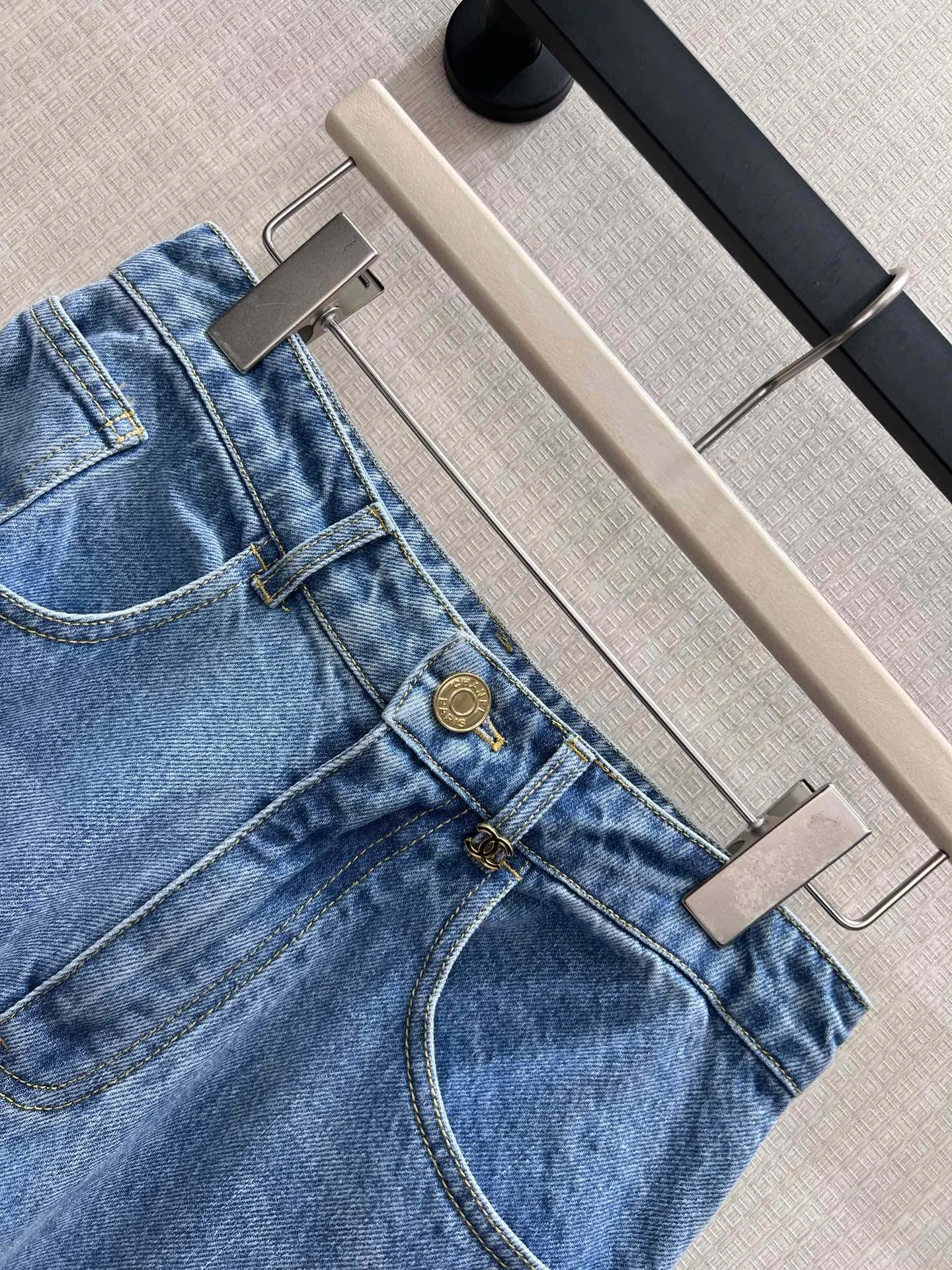 Uncategorized Trousers Washed Denim 36-40 C35202608042836 - Image 3