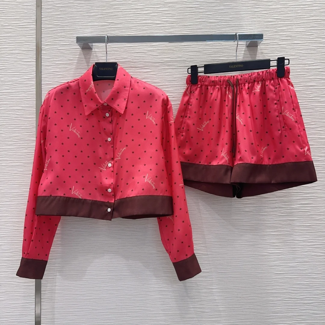 VALENTINO Shorts Cotton Blend S-M-L C45202608041067