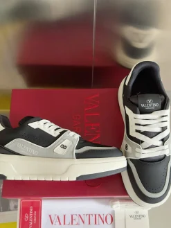Alternative view of VALENTINO Sneakers Leather & Rubber EU35-44 C20202608031302