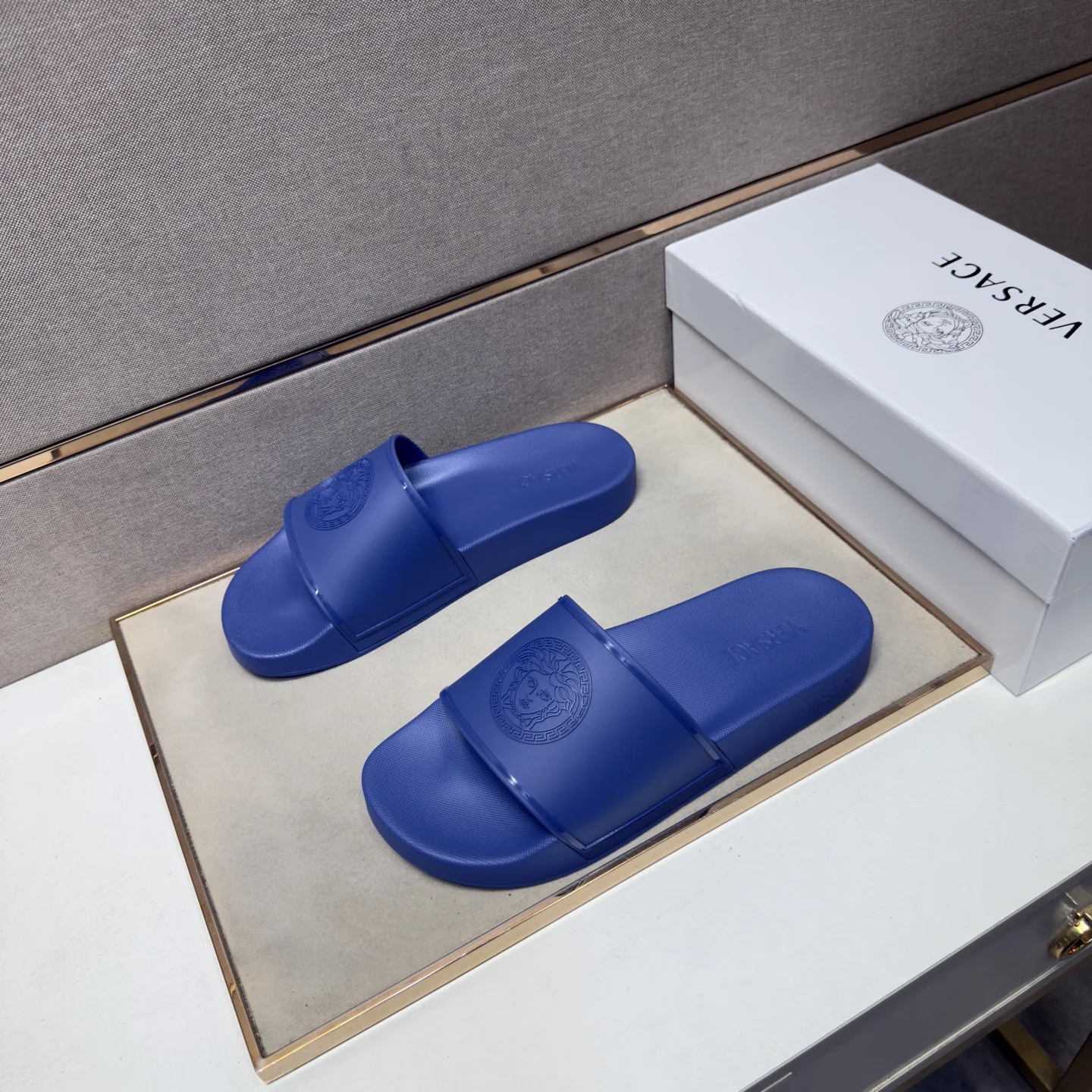 VERSACE Slides Mixed Material EU38-46 A10202608030496 - Image 2