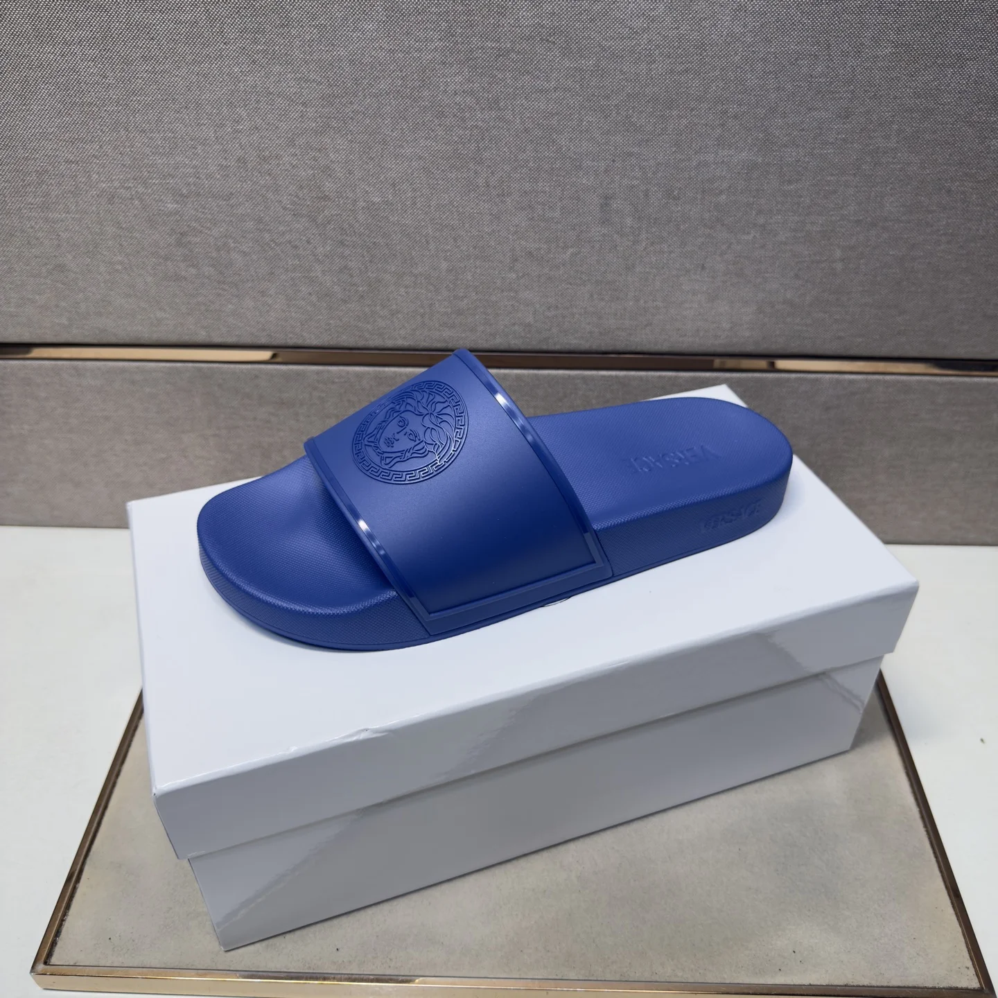 VERSACE Slides Mixed Material EU38-46 A10202608030496 - Image 4