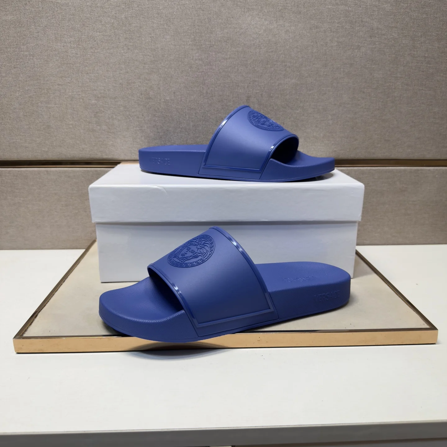 VERSACE Slides Mixed Material EU38-46 A10202608030496 - Image 5