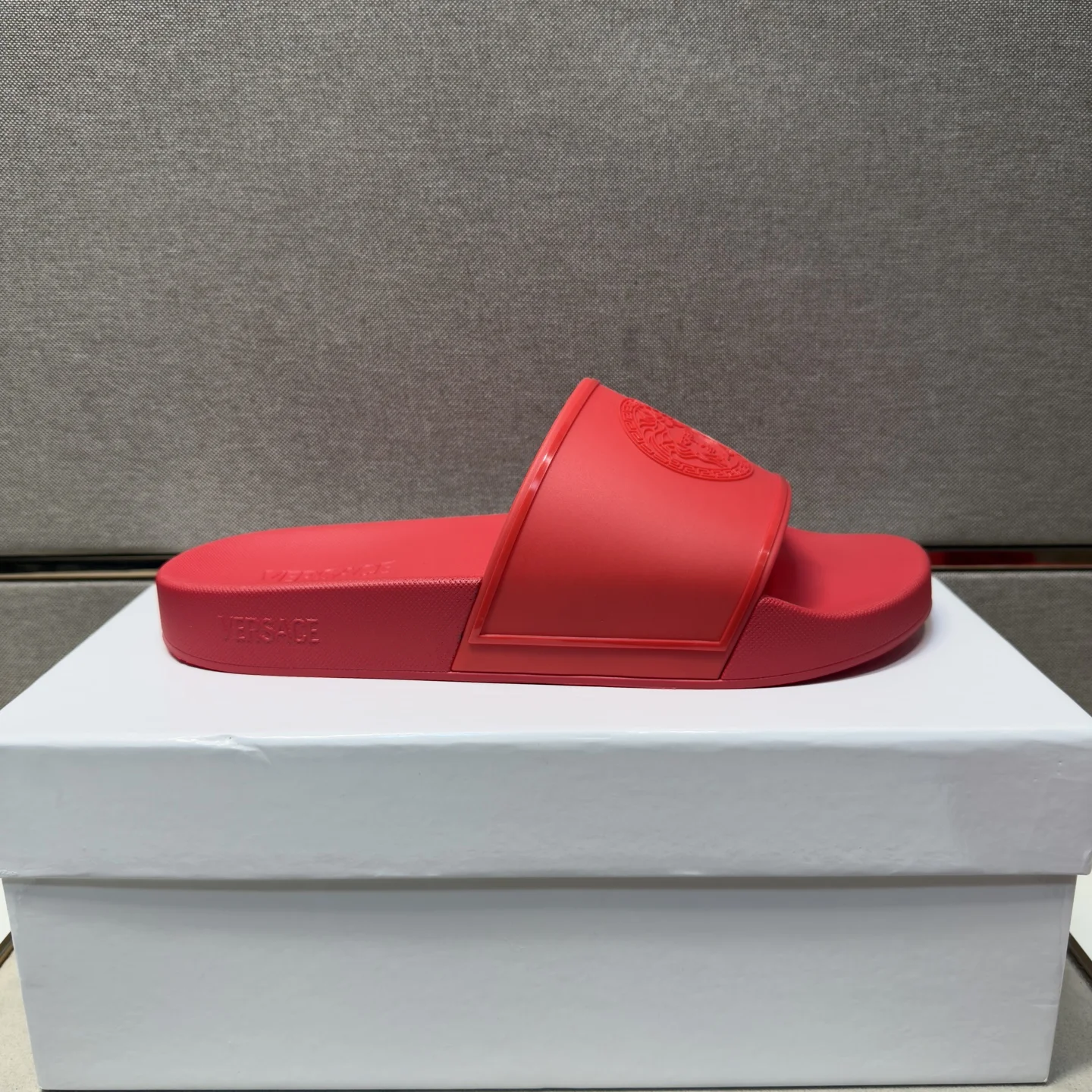 VERSACE Slides Mixed Materials EU38-46 A10202608030497 - Image 3