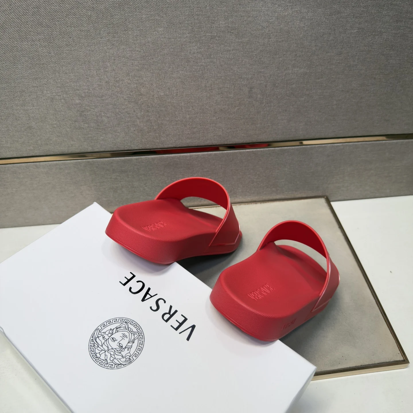 VERSACE Slides Mixed Materials EU38-46 A10202608030497 - Image 9