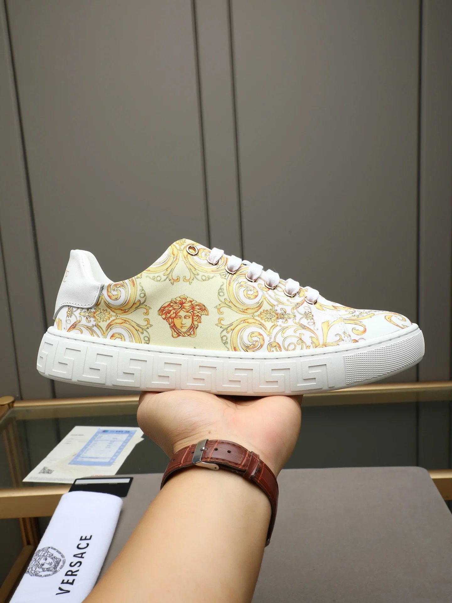 VERSACE Sneakers A90202608030385
