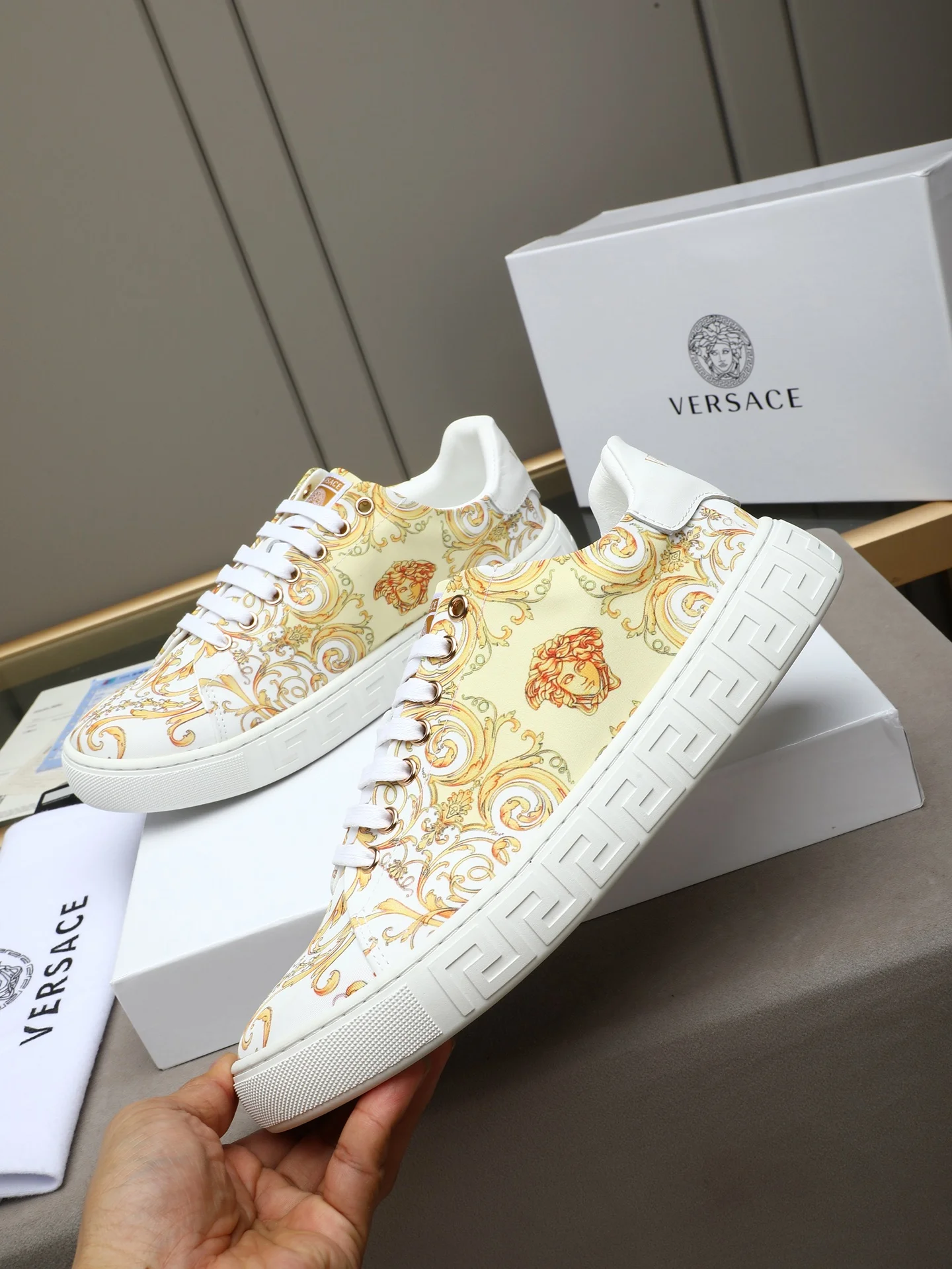 VERSACE Sneakers A90202608030385 - Image 2