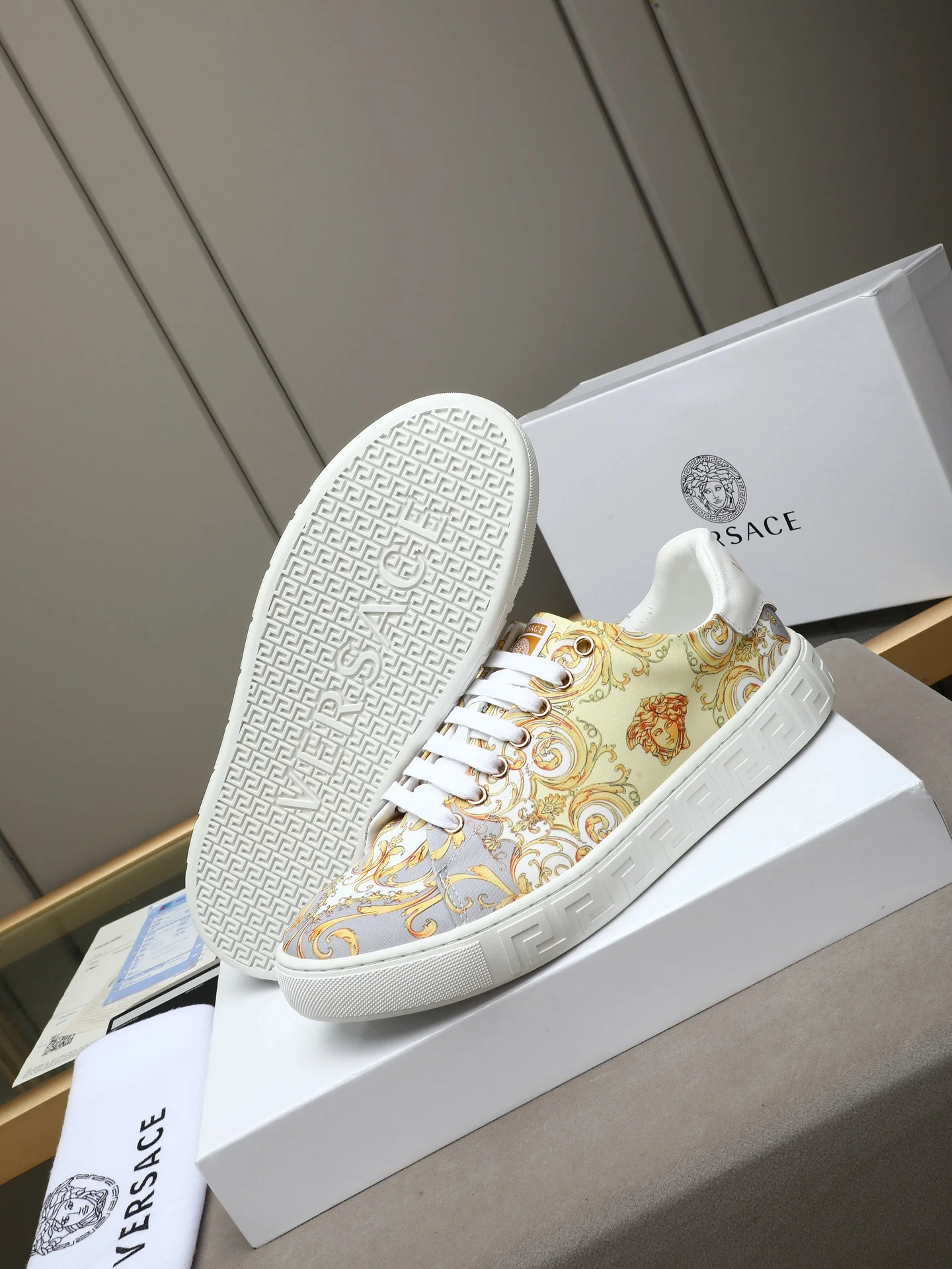 VERSACE Sneakers Fabric & Lambskin EU38-44 A90202608030387 - Image 3
