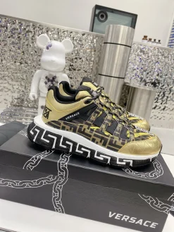 VERSACE Sneakers Leather & Mesh EU35-46 B90202608031333