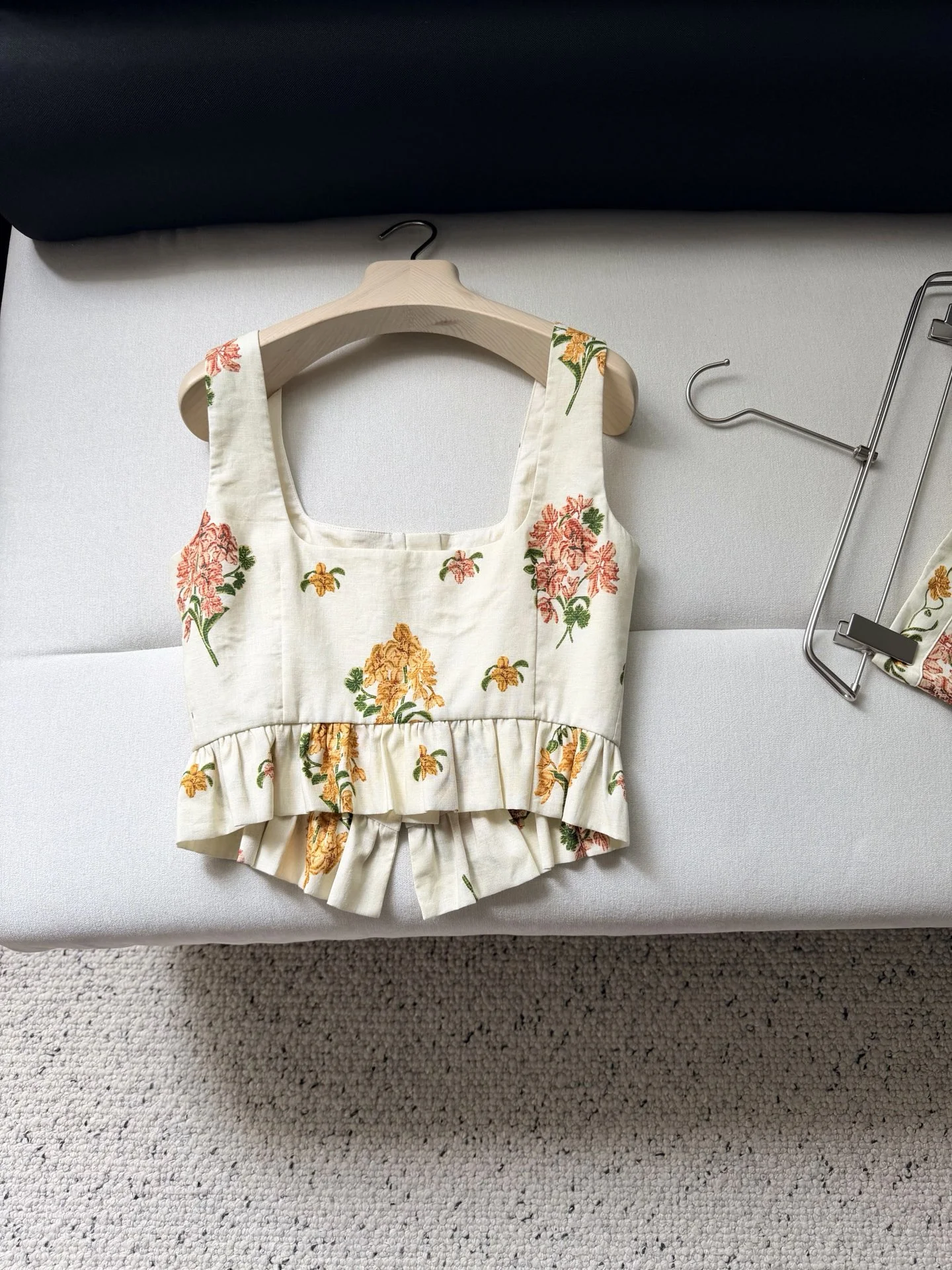 AGUA Vests Linen Cream-Floral S-XL B95202609062379 - Image 9