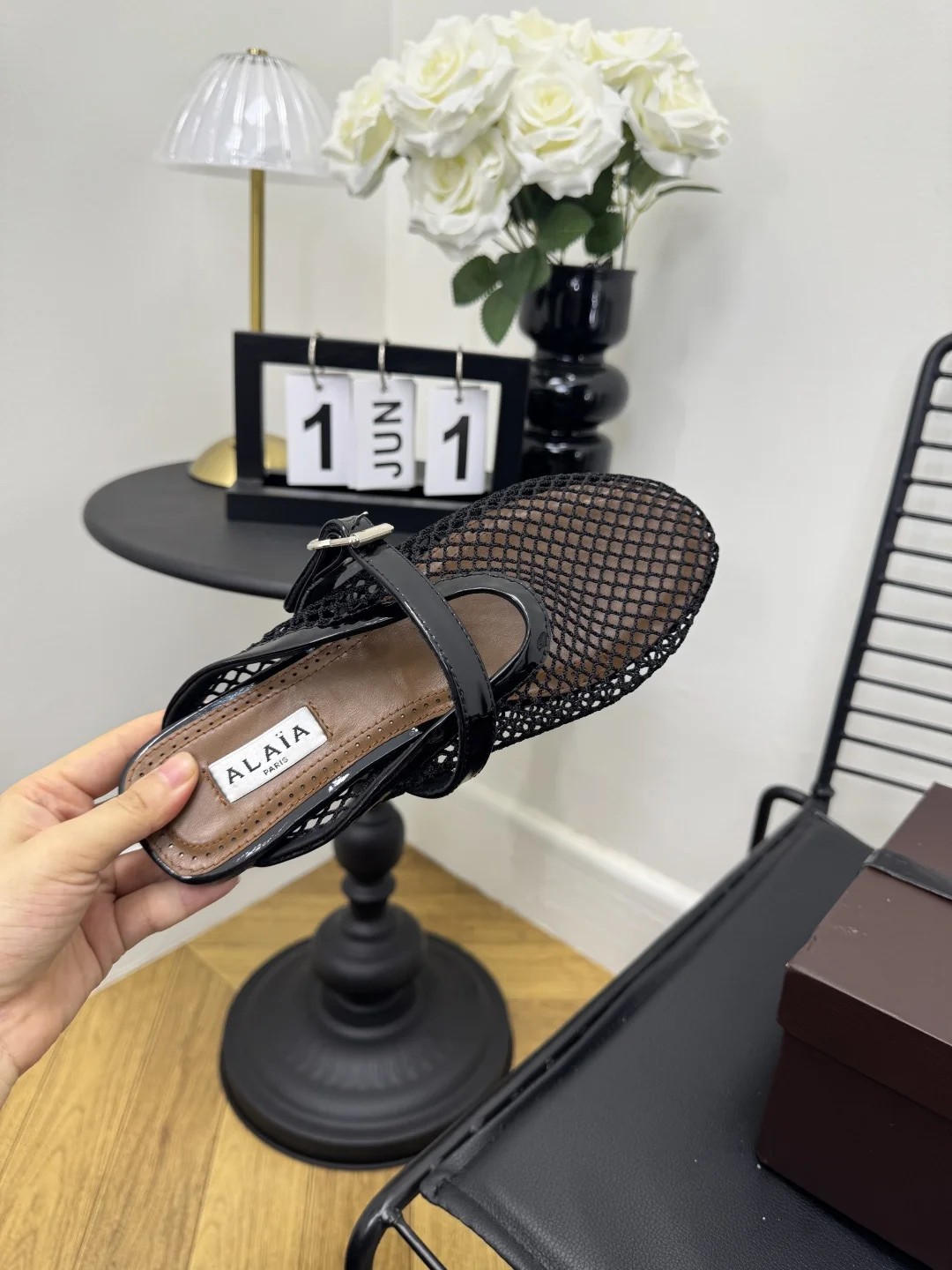 ALAIA Flats Black-Brown B20202609110482 - Image 5