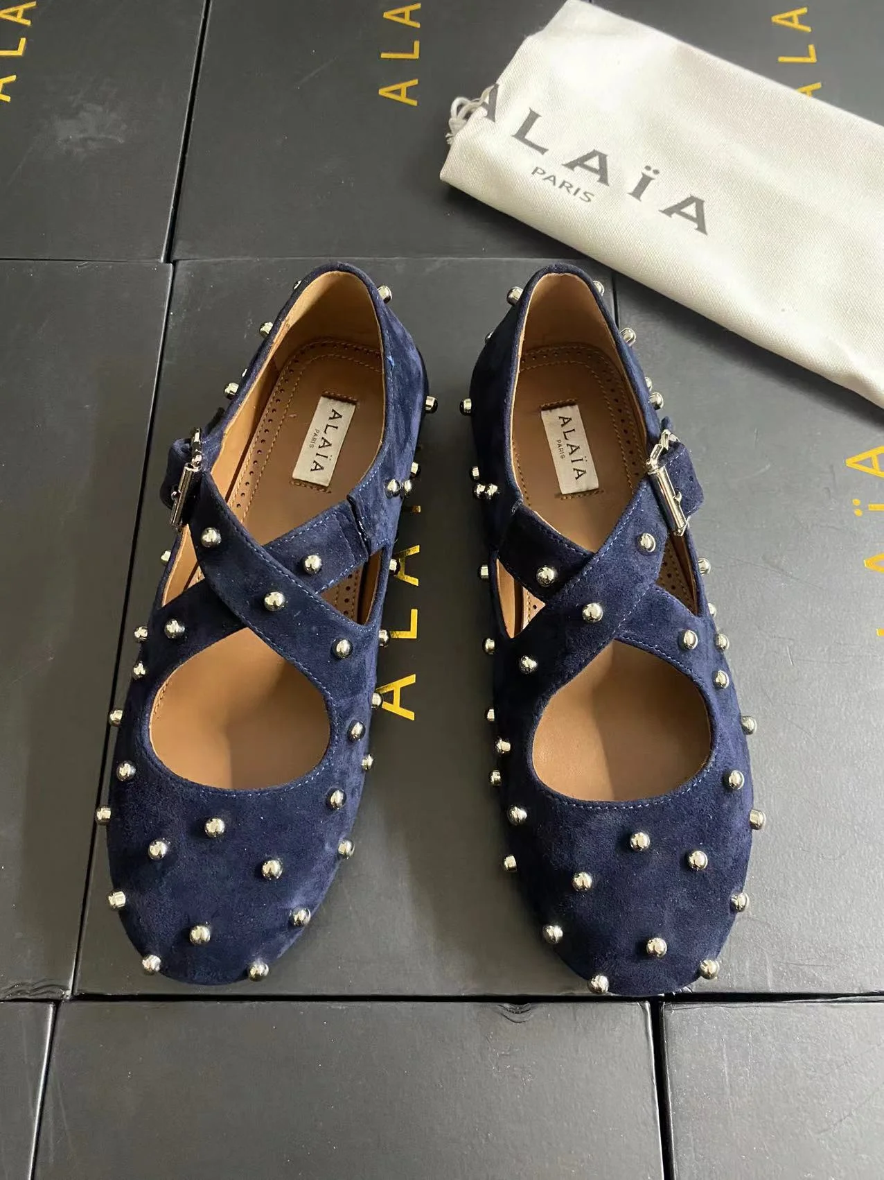 ALAIA Flats Calfskin Leather Blue-Silver EU35-41 B70202609110466 - Image 2