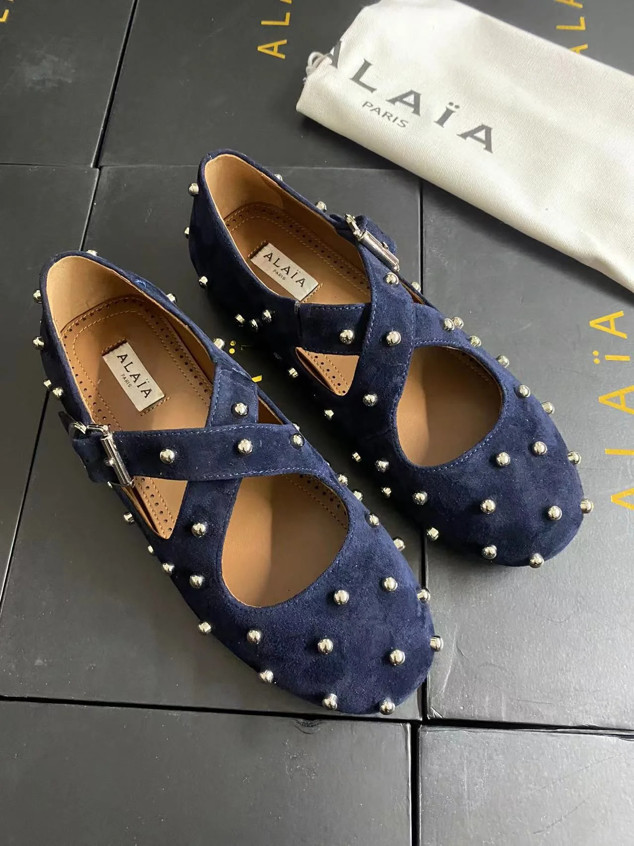 ALAIA Flats Calfskin Leather Blue-Silver EU35-41 B70202609110466 - Image 3