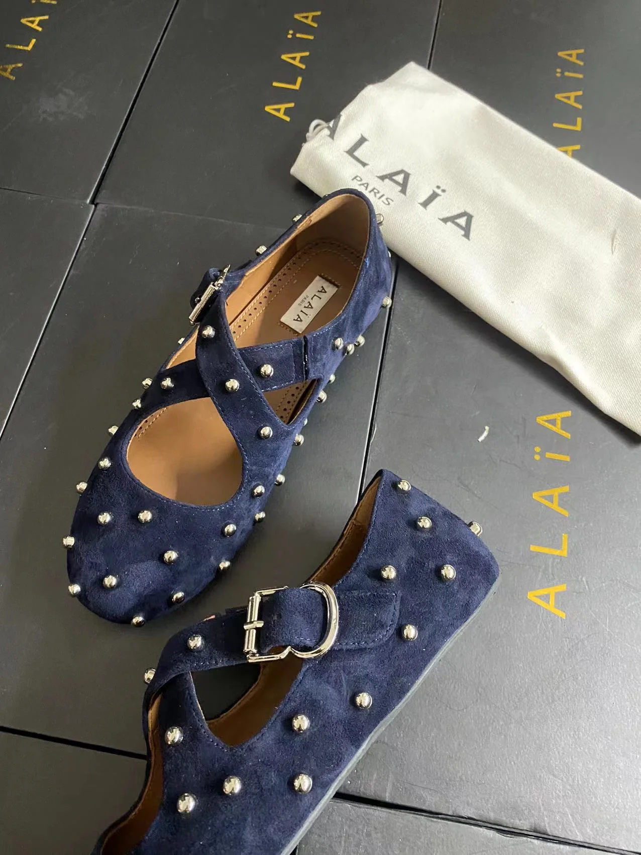 ALAIA Flats Calfskin Leather Blue-Silver EU35-41 B70202609110466 - Image 7