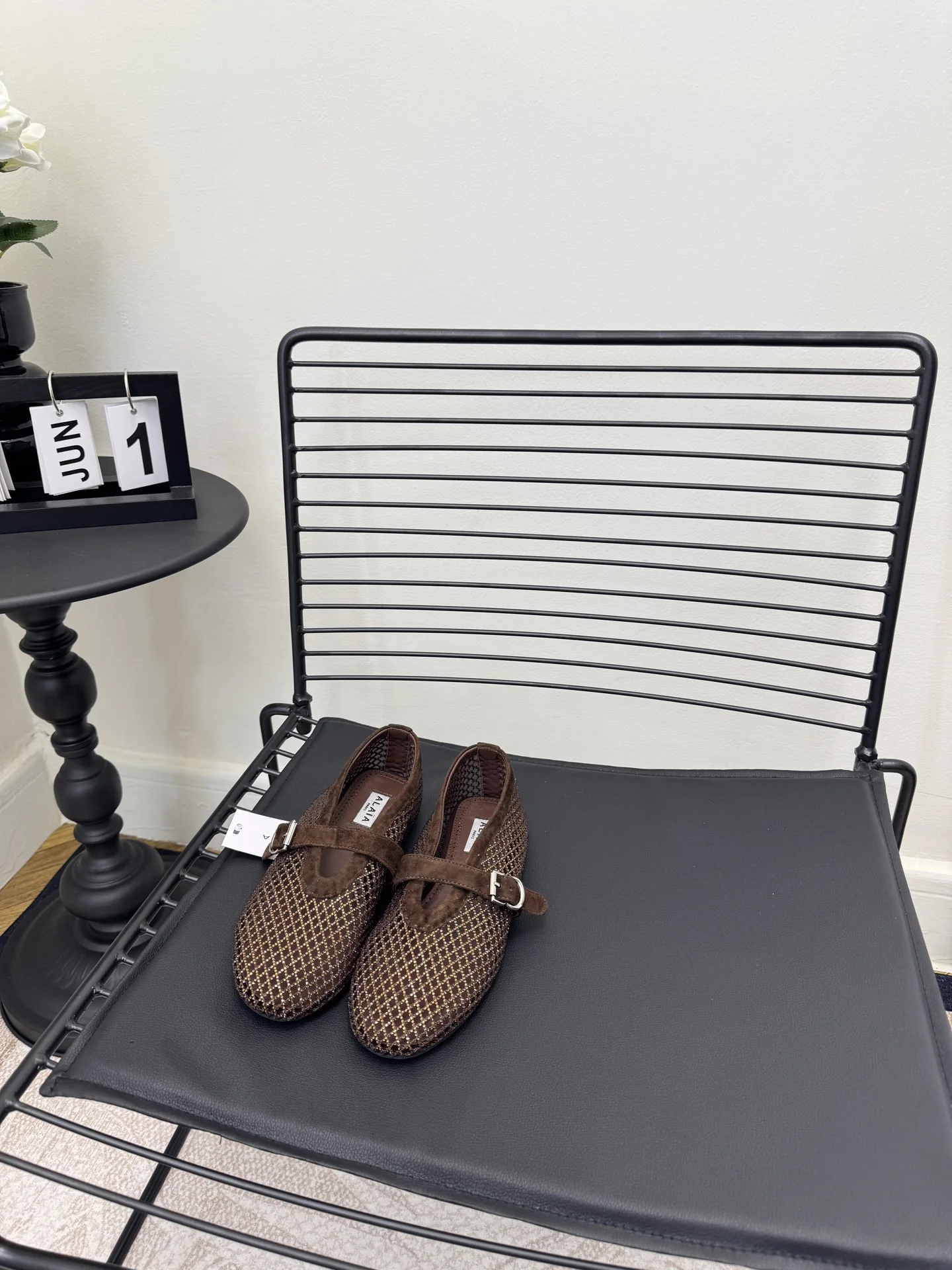 ALAIA Flats Cashmere Lambskin Brown-Silver EU35-42 B70202609110493 - Image 2